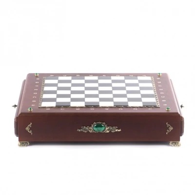 Шахматы металлические Воины с каменным полем на деревянном ларце