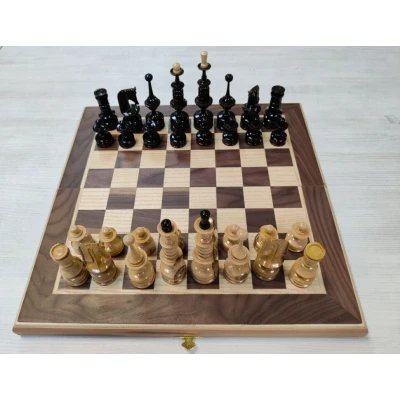 Шахматы подарочные клен презент орех средние