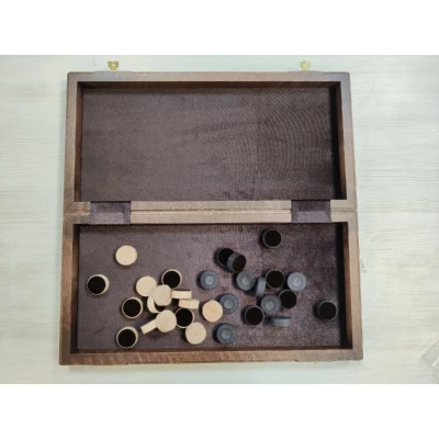 Шашки подарочные 64 клетки из ореха и бука