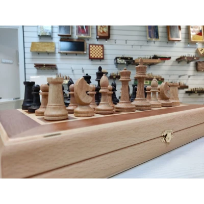 Шахматы складные из бука и красного дерева эконом малые