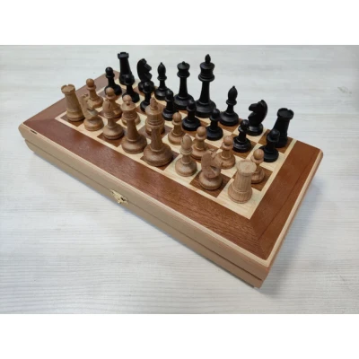 Шахматы складные из бука и красного дерева эконом малые