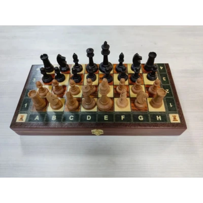 Шахматы деревянные подарочные Тура Люкс с утяжеленными фигурами из бука