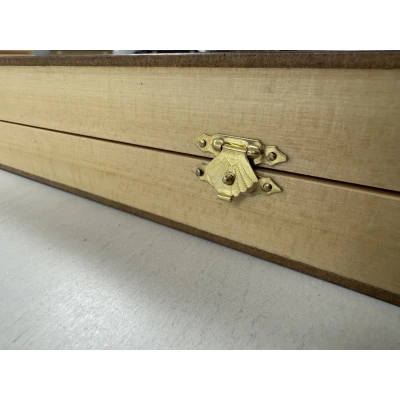 Шахматная доска 47 на 47 см деревянная без фигур