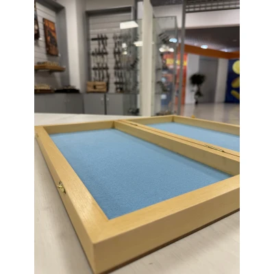 Шахматная доска 47 на 47 см деревянная без фигур