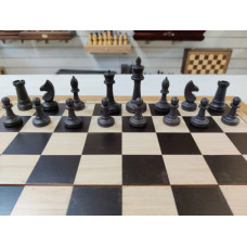 Шахматы турнирные Стаунтон с утяжелением на доске 47 на 47 см