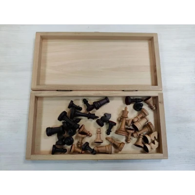 Шахматы турнирные Авангард с утяжелением средние на доске из бука