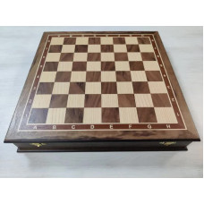 Шахматная доска турнирная ларец 45 на 45 см орех без фигур