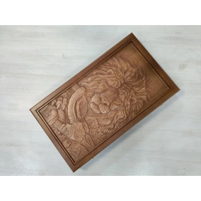 Нарды подарочные с объемной резьбой Лев 50х50 см