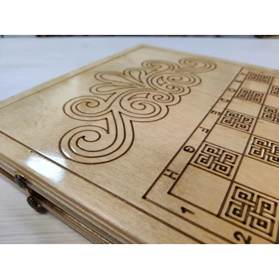 Нарды деревянные Волк светлые с чехлом