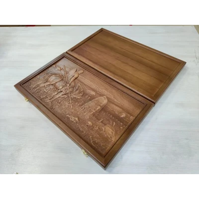 Нарды подарочные с объемной резьбой Витязь  50х50 см