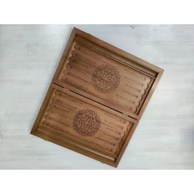 Нарды подарочные с объемной резьбой Витязь  50х50 см