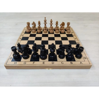 Шахматы турнирные Авангард с утяжелением средние на доске из бука