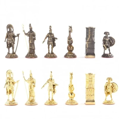 Шахматы подарочные из бронзы Спартанцы доска из камня 40х40 см