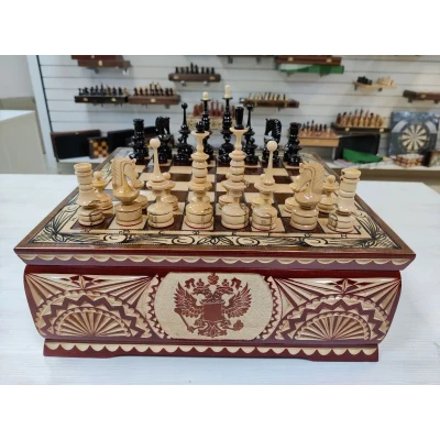 Шахматы резные ручной работы в ларце Клен презент большие