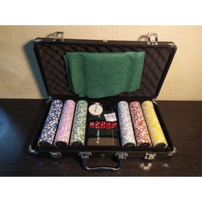 Набор для покера Pokerstars на 300 фишек